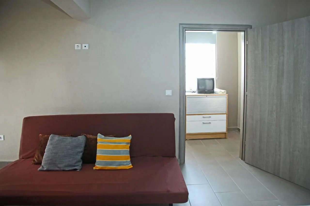 See To Sea Apartments Paralia Dionysiou